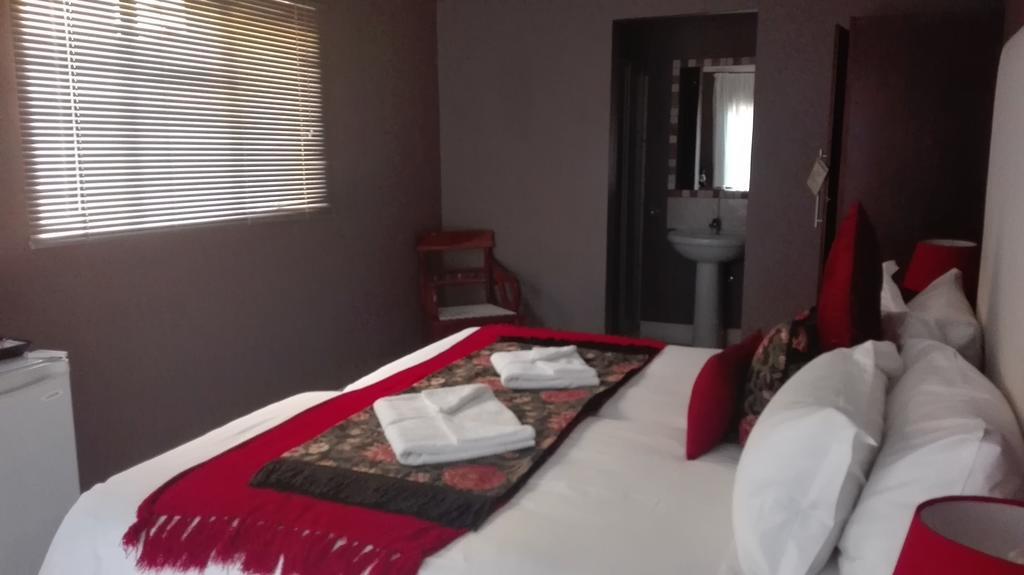 Gemutlich Guesthouse Upington Exterior foto