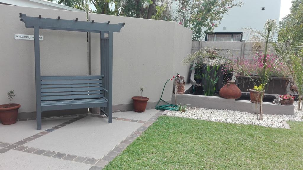 Gemutlich Guesthouse Upington Exterior foto