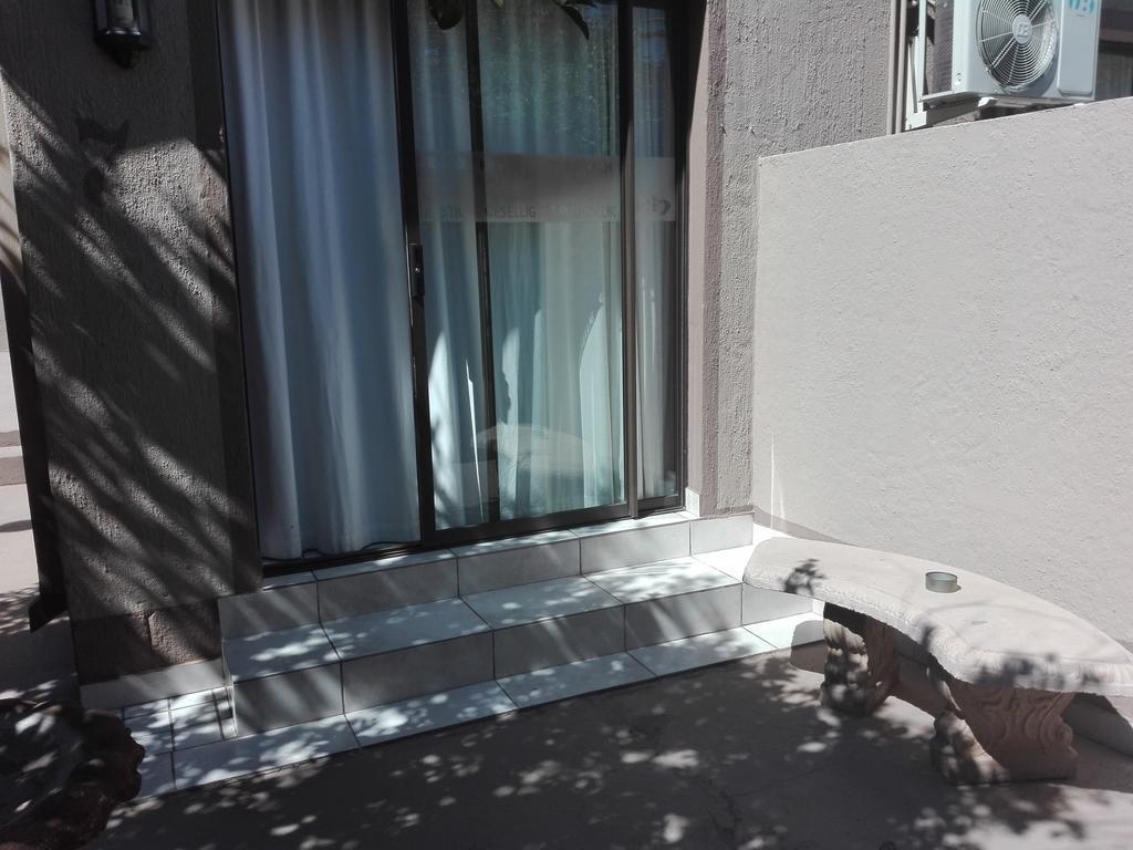 Gemutlich Guesthouse Upington Exterior foto